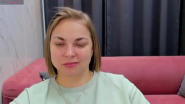 Snapshot of TataArdent chatting on 03/07/25, 08:33 TataArdent online show from 03/07/25, 08:33