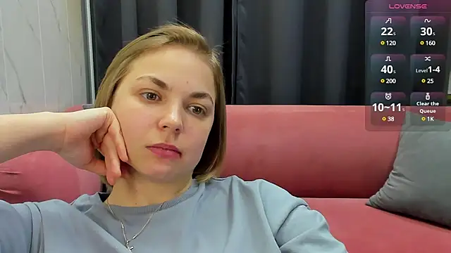 Snapshot of TataArdent chatting on 03/13/25, 11:27 TataArdent online show from 03/13/25, 11:27