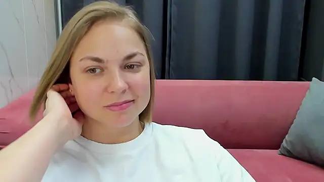 Snapshot of TataArdent chatting on 03/14/25, 08:38 TataArdent online show from 03/14/25, 08:38