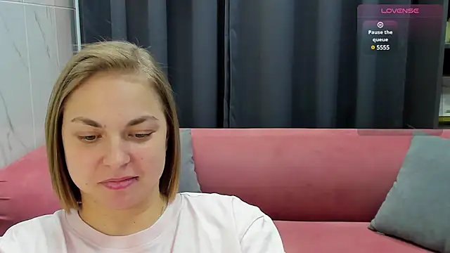 Snapshot of TataArdent chatting on 03/17/25, 11:11 TataArdent online show from 03/17/25, 11:11