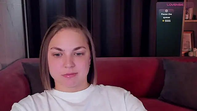 Snapshot of TataArdent chatting on 03/21/25, 11:12 TataArdent online show from 03/21/25, 11:12