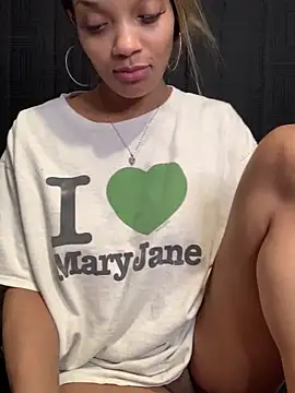 Rakiyahcharms online show from 01/26/25, 05:45