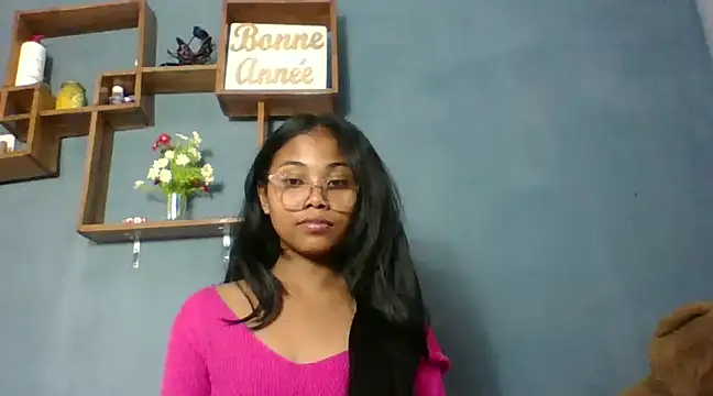 Snapshot of naya86 chatting on 01/04/25, 09:54 naya86 online show from 01/04/25, 09:54