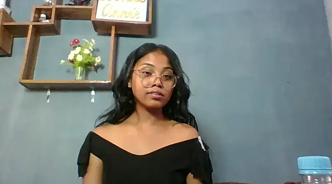 Snapshot of naya86 chatting on 01/16/25, 08:22 naya86 online show from 01/16/25, 08:22