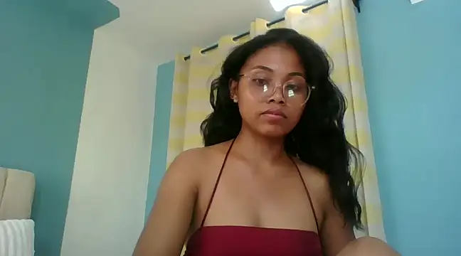 Snapshot of naya86 chatting on 03/16/25, 12:00 naya86 online show from 03/16/25, 12:00