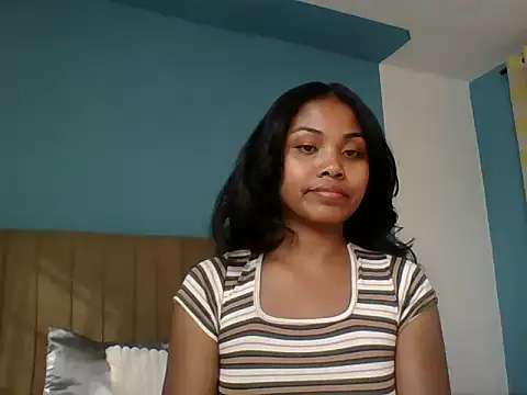 Snapshot of naya86 chatting on 09/11/25, 12:38 naya86 online show from 09/11/25, 12:38