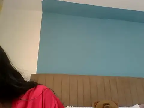 Snapshot of naya86 chatting on 09/16/25, 11:55 naya86 online show from 09/16/25, 11:55