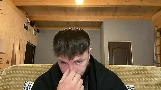 Snapshot of AlphaSparks chatting on 11/06/25, 03:51 AlphaSparks online show from 11/06/25, 03:51