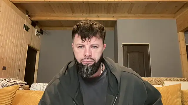 Snapshot of AlphaSparks chatting on 12/05/25, 03:59 AlphaSparks online show from 12/05/25, 03:59