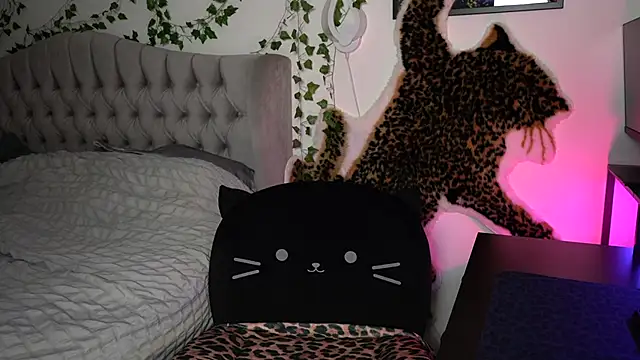 Estherjizz online show from 10/12/25, 06:07