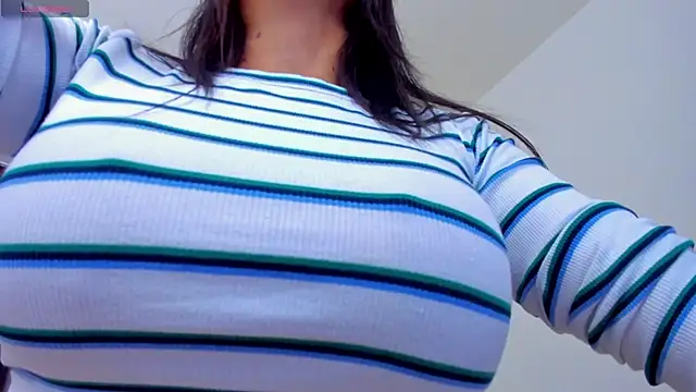 Sarah Stone  online show from 01/04/25, 10:45