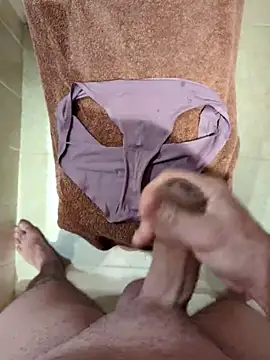 Snapshot of domjoab chatting on 10/01/25, 08:37 domjoab online show from 10/01/25, 08:37