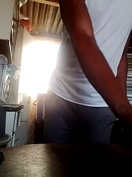 Snapshot of 2soyte chatting on 09/20/25, 02:07 2soyte online show from 09/20/25, 02:07