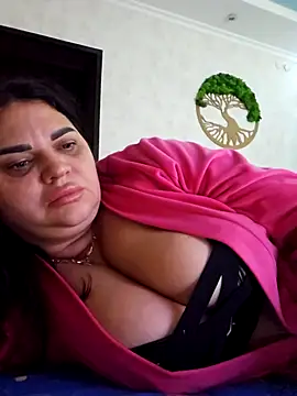 littleRikka online show from 09/21/25, 08:54