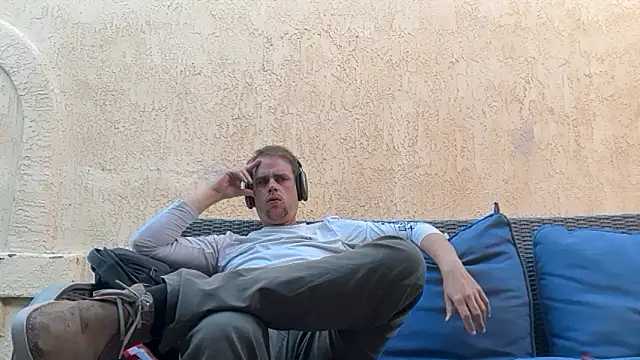 Snapshot of rusharizona chatting on 10/29/25, 12:02 rusharizona online show from 10/29/25, 12:02