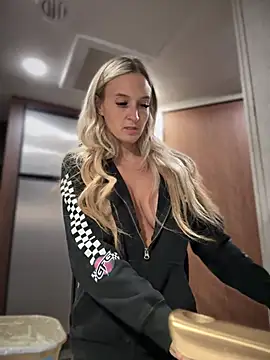  Rapunzel  online show from 03/15/25, 03:07