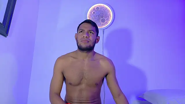 fantastic couple mens online show from 10/03/25, 07:05