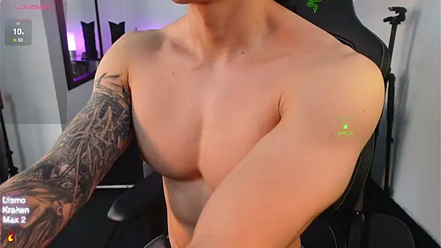 Snapshot of knimh chatting on 10/02/25, 04:36 knimh online show from 10/02/25, 04:36