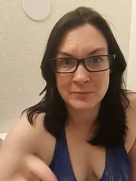 DesreRose online show from 06/25/26, 10:58
