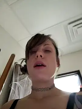 TheDaisyChaos online show from 10/20/25, 03:29