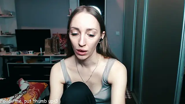 Snapshot of Natalimeowks chatting on 01/02/25, 12:57 Natalimeowks online show from 01/02/25, 12:57