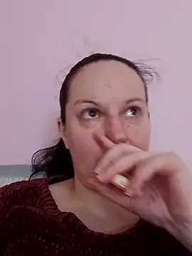 BustyLadyAlma online show from 05/09/26, 06:40
