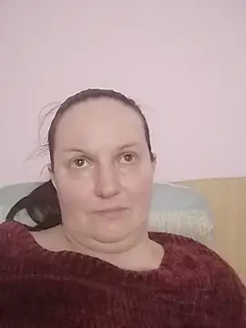BustyLadyAlma online show from 05/31/26, 06:09