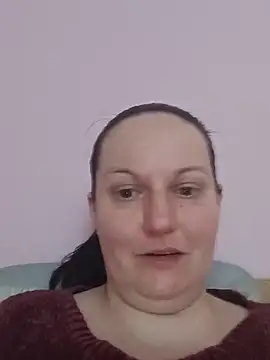BustyLadyAlma online show from 06/07/26, 06:50