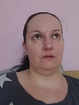 BustyLadyAlma online show from 06/27/26, 06:40