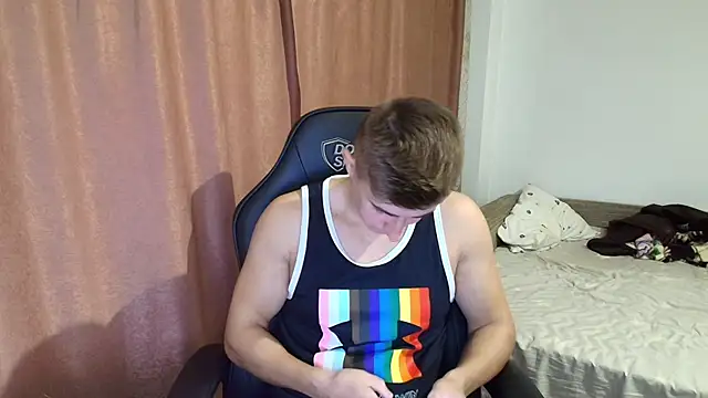 Snapshot of Todhorny9873 chatting on 01/13/25, 04:50 Todhorny9873 online show from 01/13/25, 04:50