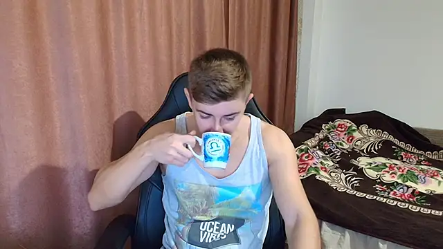 Snapshot of Todhorny9873 chatting on 01/20/25, 06:10 Todhorny9873 online show from 01/20/25, 06:10