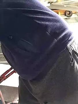 Snapshot of sarpe4 chatting on 09/29/25, 10:09 sarpe4 online show from 09/29/25, 10:09