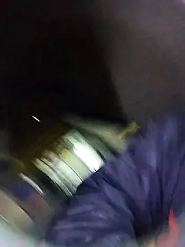 Snapshot of sarpe4 chatting on 12/05/25, 04:25 sarpe4 online show from 12/05/25, 04:25