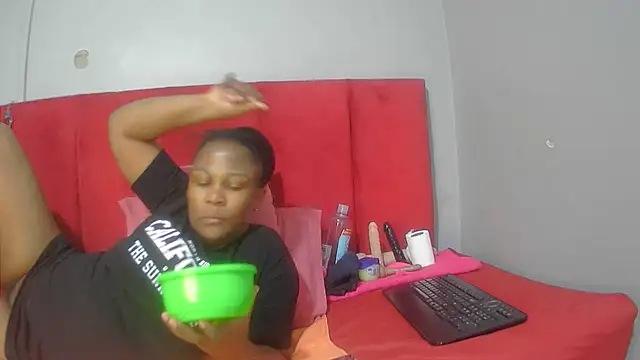 Sexycandyxxx online show from 02/24/25, 04:26