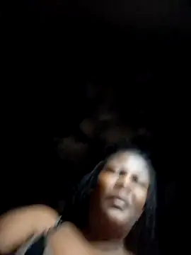 Snapshot of Sexycandyxxx chatting on 10/21/25, 05:13 Sexycandyxxx online show from 10/21/25, 05:13