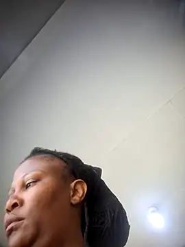 Snapshot of Sexycandyxxx chatting on 10/24/25, 11:39 Sexycandyxxx online show from 10/24/25, 11:39