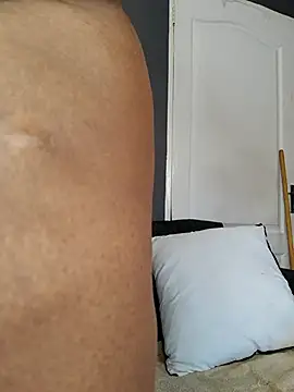 SWEETDOLLY29XX online show from 07/19/26, 07:45