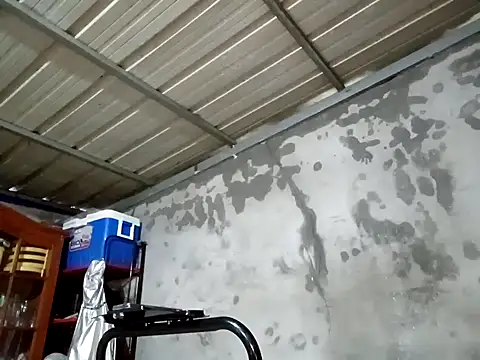 Snapshot of Kariebabe chatting on 01/10/25, 12:27 Kariebabe online show from 01/10/25, 12:27