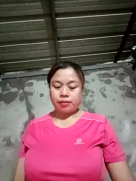 Snapshot of Kariebabe chatting on 02/08/25, 12:38 Kariebabe online show from 02/08/25, 12:38