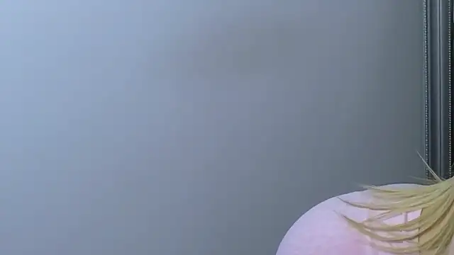 JuliaJuliette online show from 02/18/25, 08:47