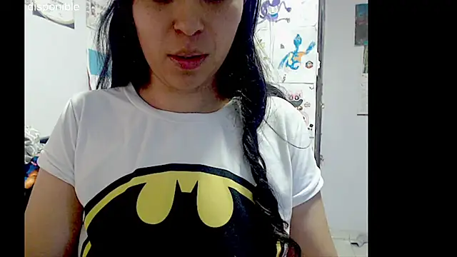 lizztaylor535 online show from 10/28/25, 04:09