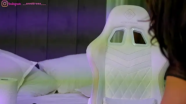 perfectt33n online show from 10/25/25, 05:08