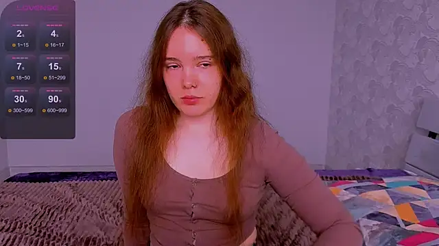 Snapshot of Janie_JJ_Curvie chatting on 05/21/26, 02:40 Janie JJ Curvie online show from 05/21/26, 02:40