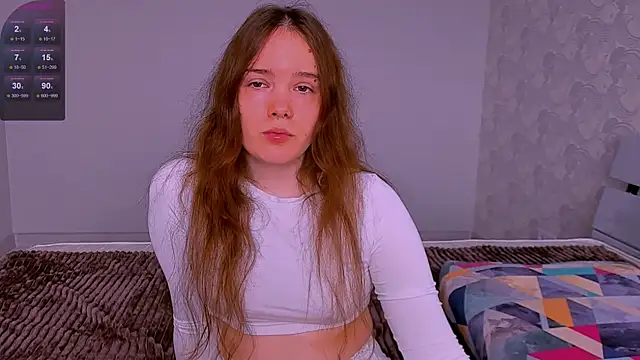 Snapshot of Janie_JJ_Curvie chatting on 05/26/26, 04:08 Janie JJ Curvie online show from 05/26/26, 04:08