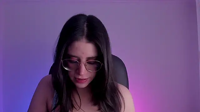 HazelKush online show from 11/07/25, 09:37