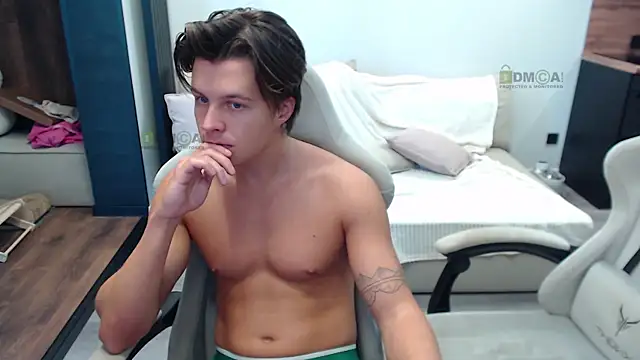 Sunny-Girl1 online show from 10/17/25, 08:06