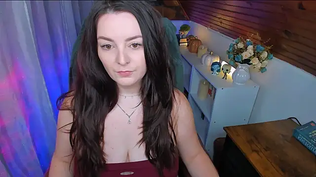 Snapshot of ErinMarshall chatting on 11/26/25, 09:54 ErinMarshall online show from 11/26/25, 09:54