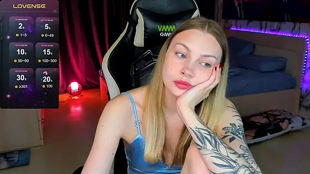 BiMolly online show from 09/25/25, 07:50