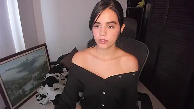 Snapshot of mia_collins_x chatting on 09/22/25, 08:44 mia collins x online show from 09/22/25, 08:44