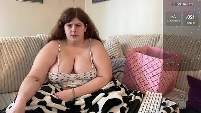 NotUrBabyMoms online show from 01/28/25, 05:14